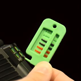 ΑΞΕΣΟΥΑΡ ΟΠΛΟΥ