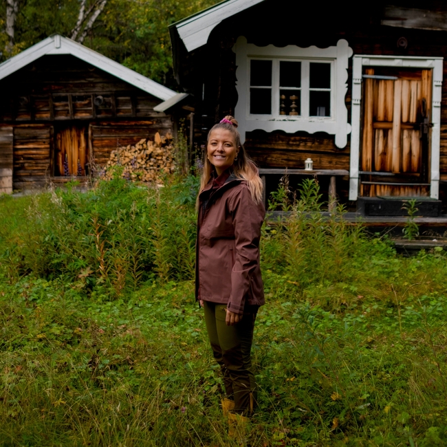 3213 ABISKO 3L ΜΠΟΥΦΑΝ PINEWOOD