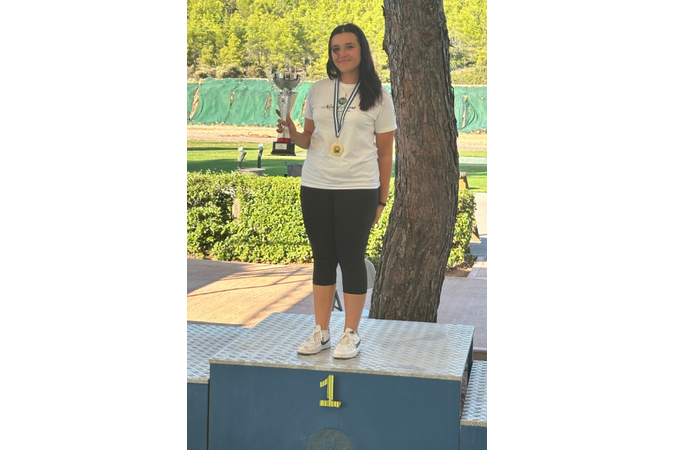 Αγγελική Κουναδίνη